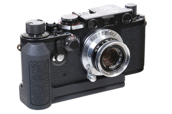 Leica "Barnack" Grip
