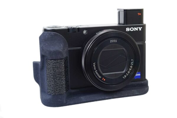 Sony RX100-III, RX100-IV, RX100-V, RX100-VI, RX100-VII (with quick release)